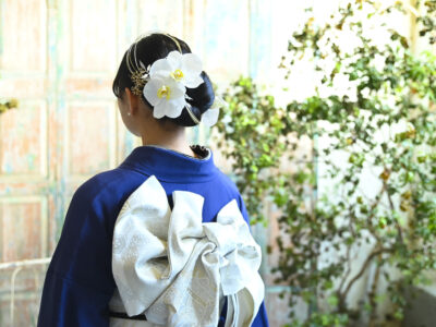 振袖の帯結びと衿元｜ハナエミ