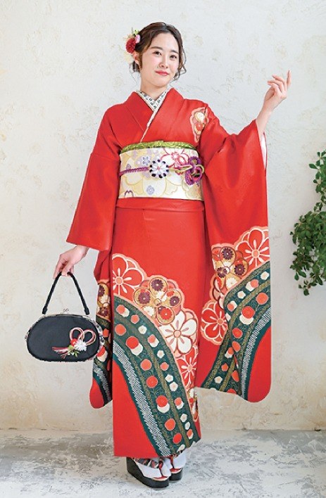 ママ振 最新の小物を合わせた後