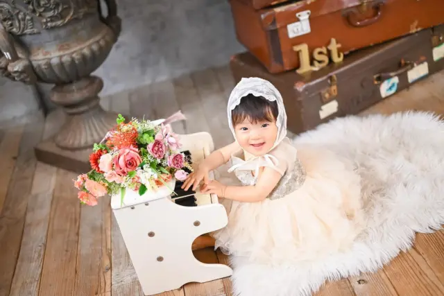 ・
swipe 1〜 16🎂‼︎
⁡
Happy birthday🍓
楽器が好きな1歳さん🫧
兄弟で仲良く可愛いお写真が撮れました🌼　
お持ち込みのお洋服もとっても似合っていて可愛かったです🌻

お子様の節目と共に、ご家族様とお会いできこうして一緒に成長を見届けられることが本当に嬉しく思います💟
撮影にお越しいただきありがとうございました‼︎
 
⁡

studio 𓂃 フェリスstudio
⁡
⁡
—————————————————————
ご予約方法
Web: https://photostudio-minmi.com/
tell:0533-56-2806
⁡
〒442-0033
愛知県豊川市豊川町遠通2番地14
⁡
定休日:水曜日